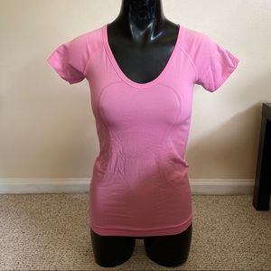 Lululemon Swiftly V Neck Short Size 4
